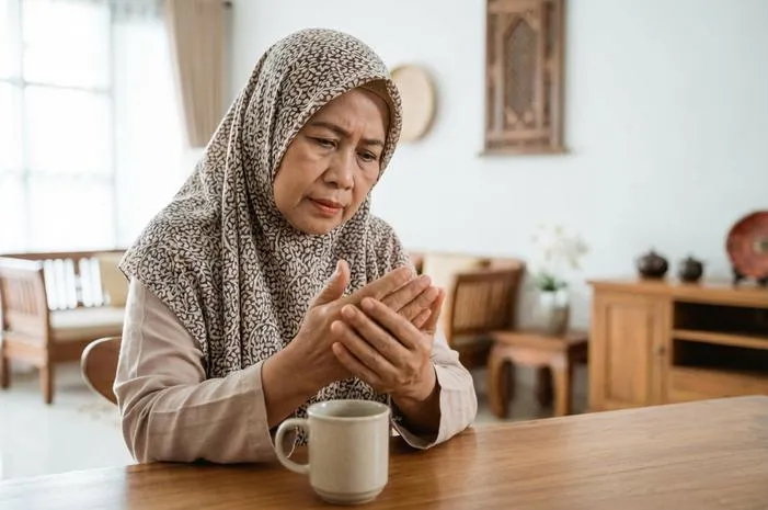 Telapak Tangan Panas Menurut Islam Serta Penjelasan Medis