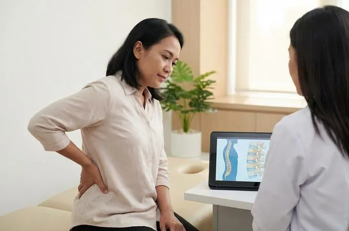 Yuk Pahami TB Tulang Belakang: Gejala dan Pengobatannya
