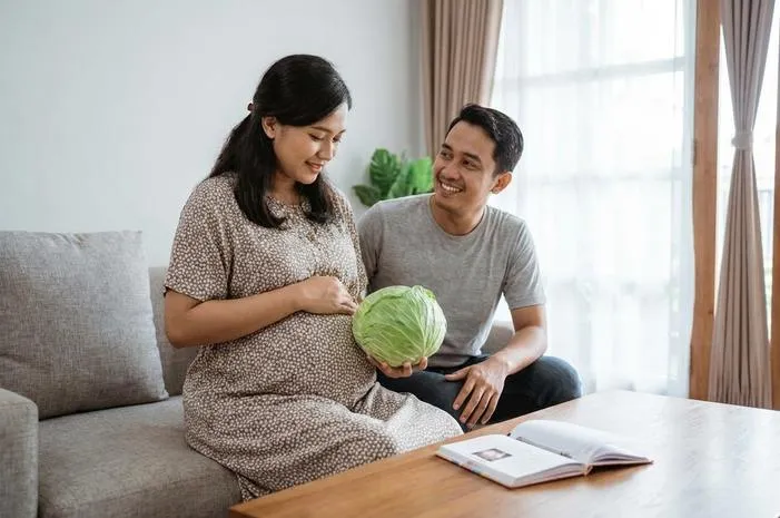 Janin 26 Minggu Sebesar Apa? Mirip Buah Pepaya Lho!