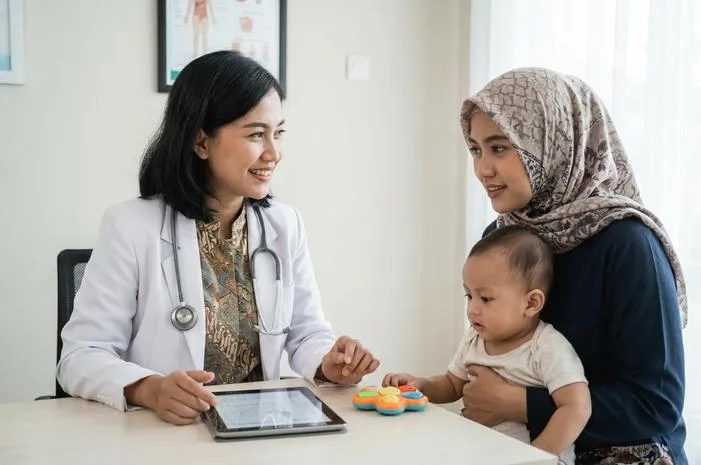 Apakah Boleh Imunisasi Campak Usia 10 Bulan? Tetap Aman Kok