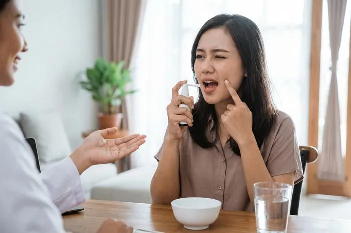 Aloclair Spray Tertelan, Apakah Aman? Ini Penjelasan Lengkapnya