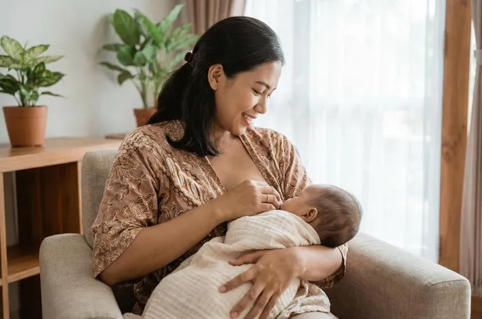Memperlancar ASI Melimpah: Ibu Happy, Bayi Sehat