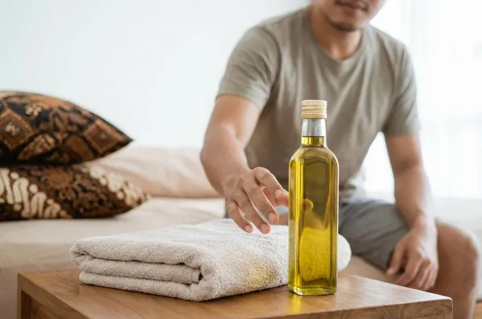 Minyak Zaitun untuk Penis: Mitos Pembesar, Fakta Sehat