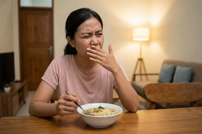 Lidah Tergigit Saat Makan, Ini Lho Pertandanya!