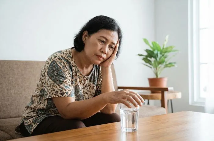 Badan Terasa Lemas dan Gemetar? Ini Lho Sebabnya!