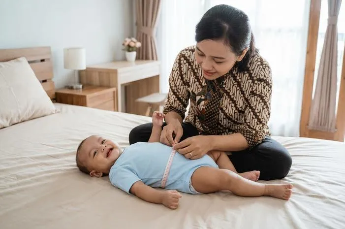 Cek Lingkar Perut Bayi Normal: Aman atau Tidak Ya?