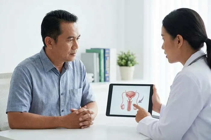 Jangan Panik! Buah Zakar Turun Sebelah, Ini Penjelasannya