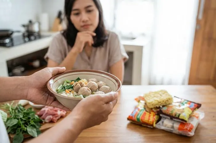 Cek Fakta Apakah Bakso Ultra Processed Food dan Risikonya