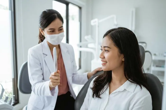 Maloklusi Kelas 2: Atasi Gigi Tonggos, Senyum Percaya Diri