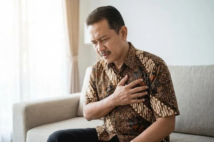 Waspadai Ciri Jantung Bengkak, Sesak Napas dan Kaki Bengkak