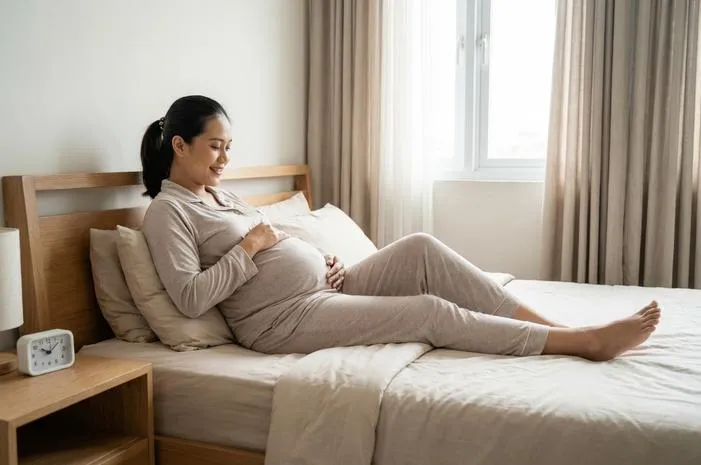 Jam Berapa Ibu Hamil Boleh Tidur Pagi? Temukan Jawabannya!