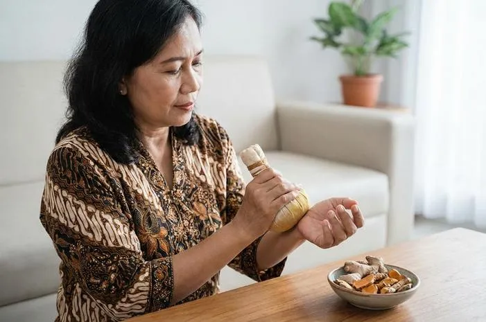 Obat Alami Sakit Tangan Kanan: Redakan Nyeri Mudah