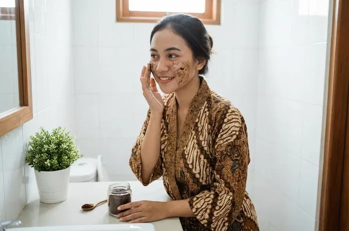 Manfaat Ampas Kopi untuk Wajah: Cerah, Halus, Kencang!