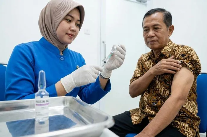 Hiosin Injeksi: Bebas Kram Perut, Nyeri Haid Sekejap!