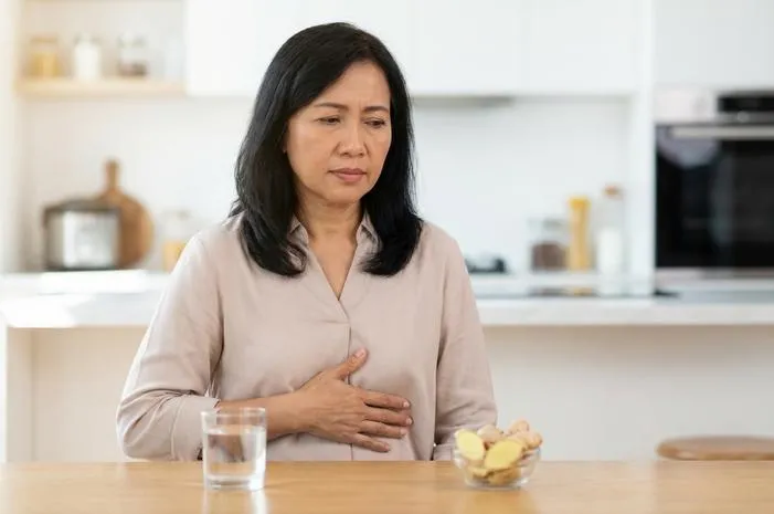 Menghilangkan Bau Mulut dari Lambung: Napas Segar Terus!