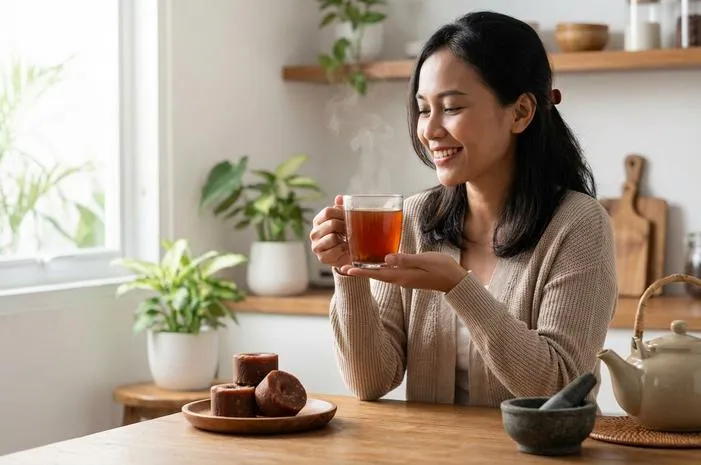 Segudang Manfaat Air Gula Merah: Energi, Redakan Haid