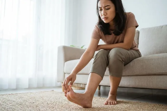 Kedutan Jempol Kaki Kanan? Tak Perlu Panik, Ini Sebabnya