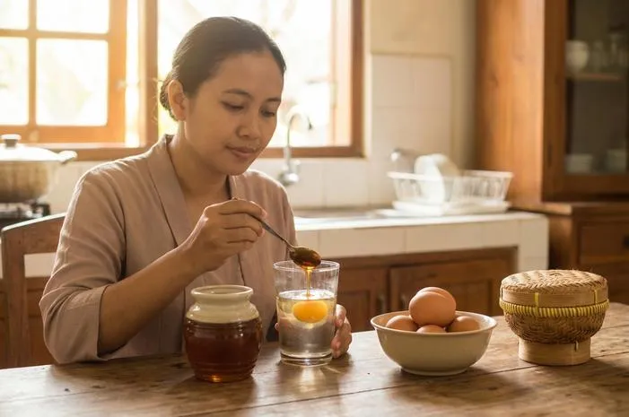 Waktu yang Tepat Minum Madu dan Telur Biar Makin Sehat