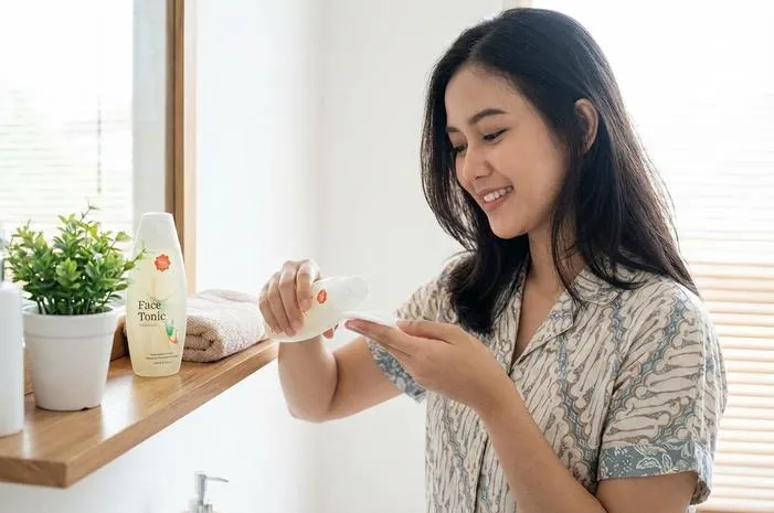 Fungsi Face Tonic Viva: Bersihkan, Segarkan, Kecilkan Pori