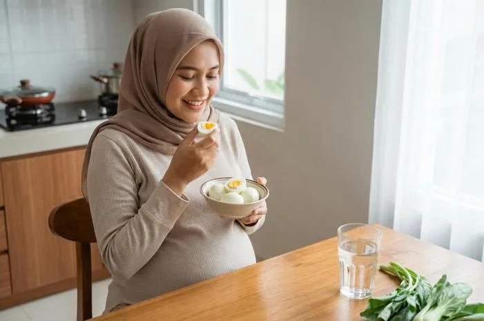 Manfaat Telur Rebus untuk Ibu Hamil Trimester 3: Pas Lahiran