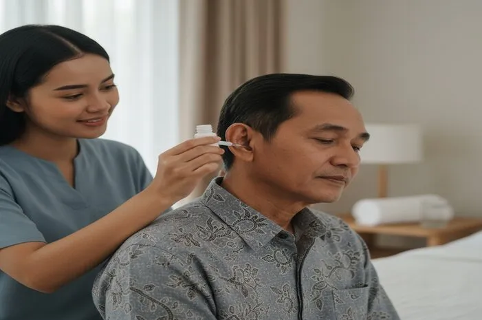 Cara Menggunakan Obat Tetes Telinga: Mudah Kok!