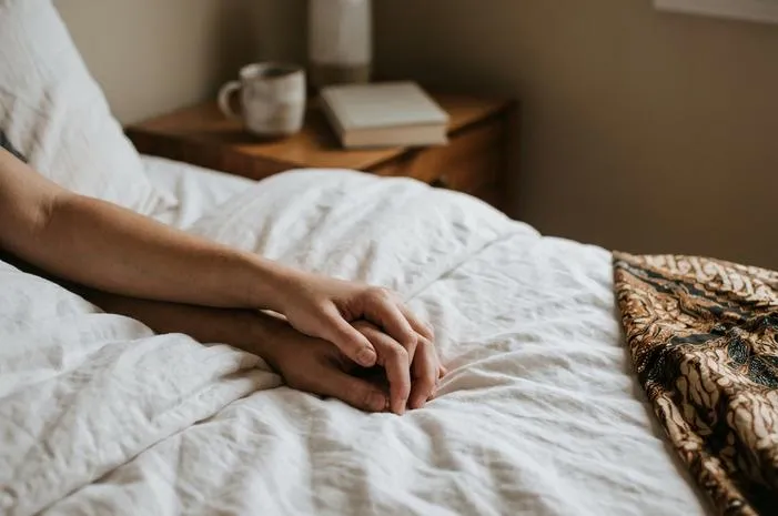 Sperma Keluar Setelah Berhubungan, Wajar Hamil Bisa!