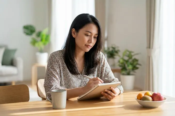 Hormon Cewe: Kenapa Mood Sering Berubah? Ini Jawabnya