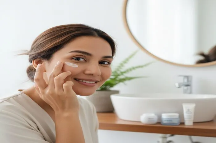 Rekomendasi Eye Cream: Atasi Mata Panda dan Kerutan