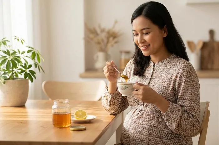 Bolehkah Ibu Hamil Minum Madu? Aman Jika Tepat