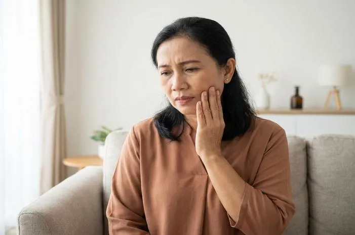 Rahang Sebelah Kiri Sakit: Jangan Panik, Ini Obatnya!