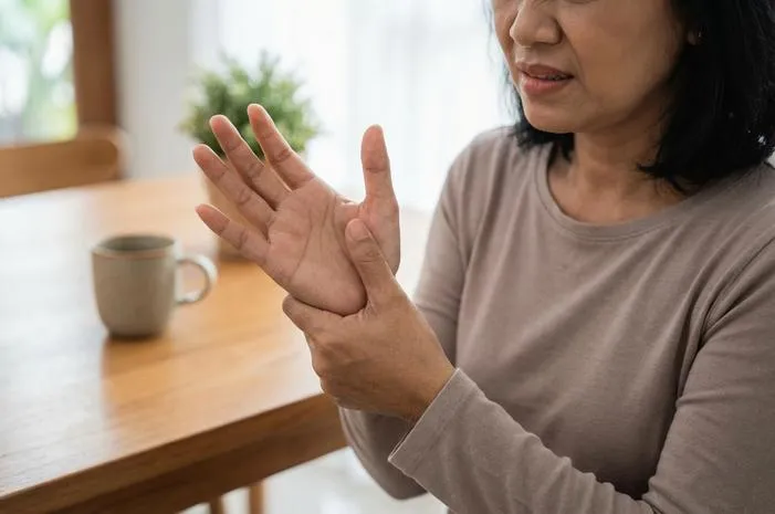 Kenapa Jempol Tangan Sakit Ditekan? Kenali dan Atasi