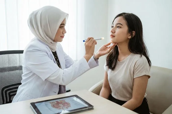 Tonsil T2: Amandel Membesar? Jangan Panik, Cek Faktanya!