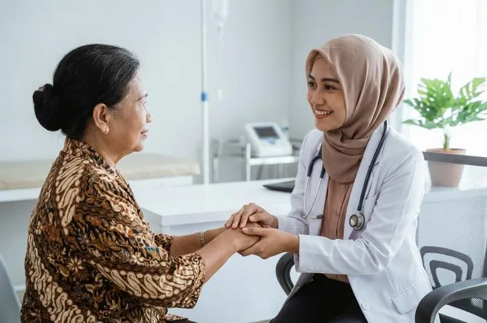 Mengenal Mercy: Mobil Mewah, Belas Kasihan, dan Banyak Lagi