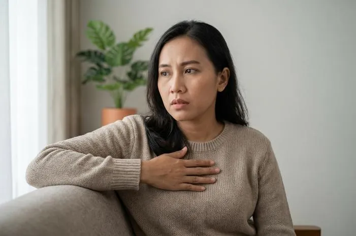 Kenapa Dada Terasa Tak Nyaman? Kenali Penyebabnya