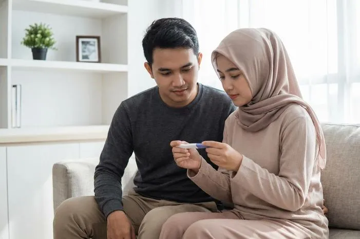 Bisa Hamil Jika Keluar di Dalam? Cek Faktanya!