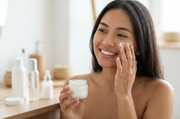 Krim Pencerah Wajah Terbaik Pilihan Populer Ampuh