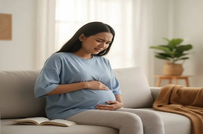 Hamil 7 Bulan Perut Terasa Kencang dan Sakit, Normal?