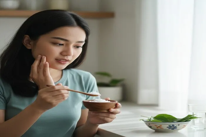 Sariawan Dikasih Garam? Boleh, Jangan Ditabur Langsung