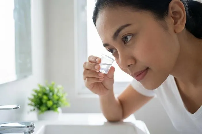 Eyeflush: Mata Bersih, Segar, Usir Iritasi Ringan