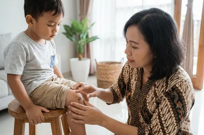 Penyebab Koreng: Luka, Infeksi, Kondisi Kulit