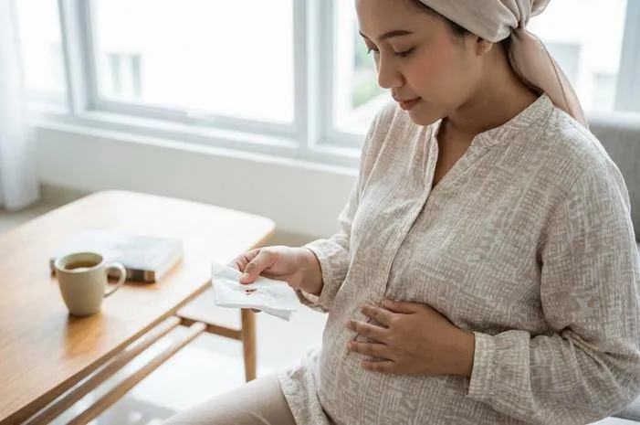 Flek Saat Hamil Trimester 1: Wajar atau Waspada?