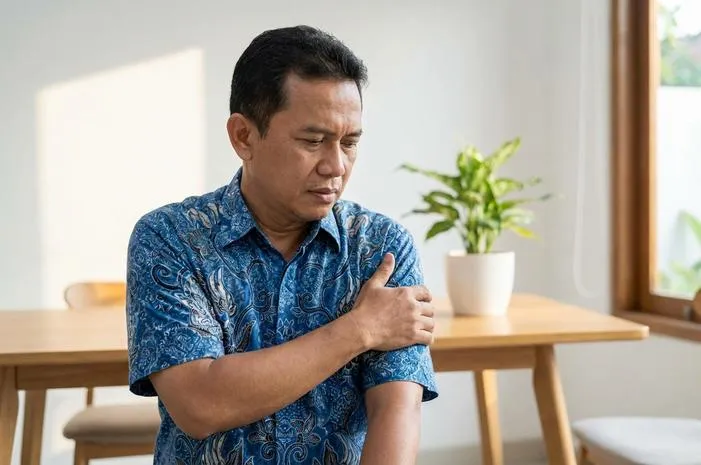 Lengan Kiri Sakit Tak Kunjung Sembuh? Bahaya Atau Bukan?