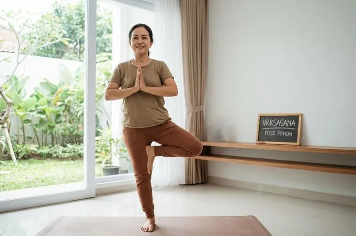 Yuk, Kenali 10 Pose Yoga Populer dan Namanya!