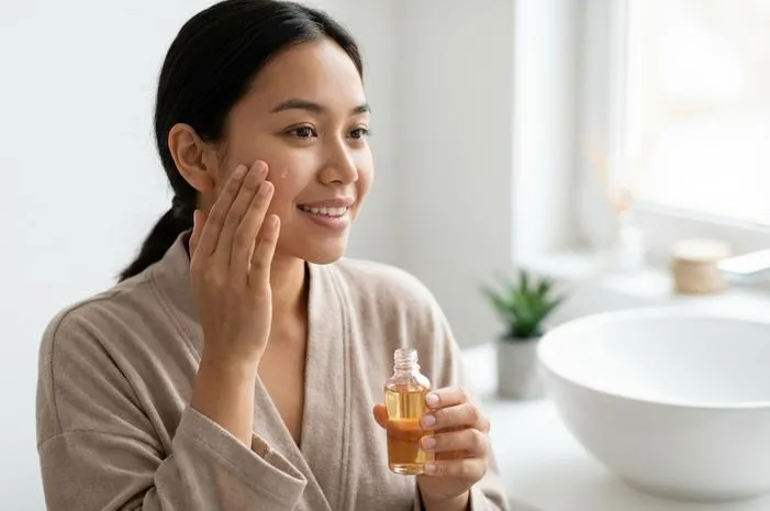 Bio Oil Untuk Wajah: Bisa Samarkan Bekas Jerawat