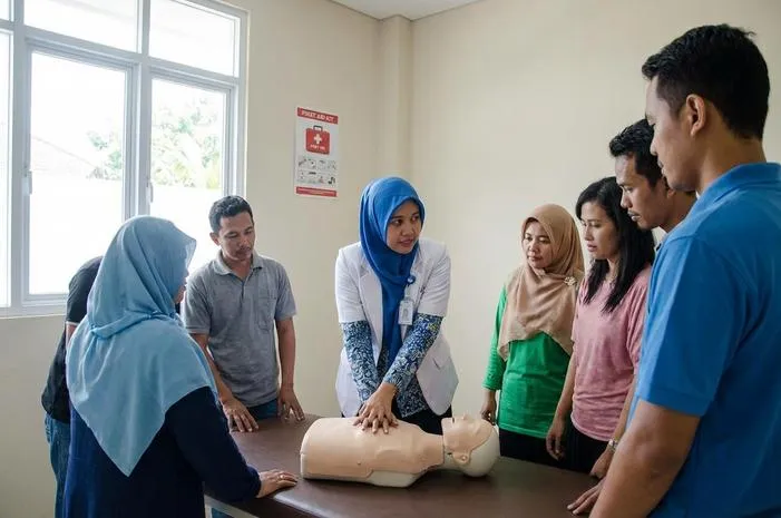 Panduan CPR Jantung Mudah: Bantu Selamatkan Jiwa