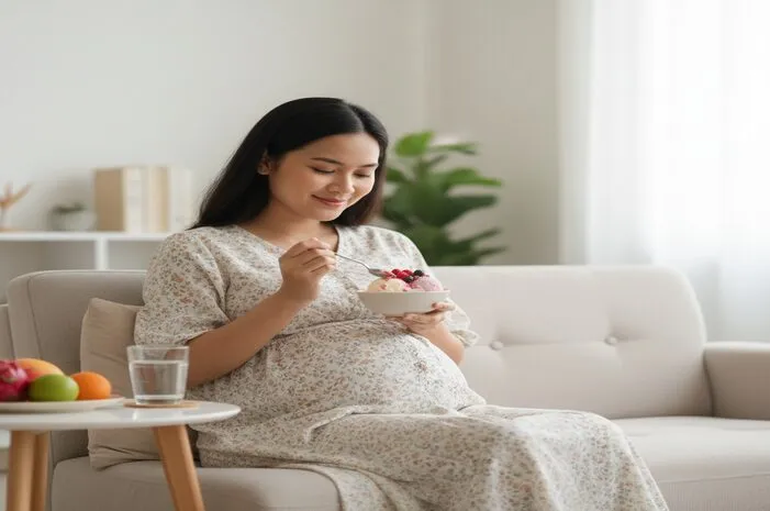 Bolehkah Ibu Hamil Makan Es Krim? Boleh, Tapi Bijak!