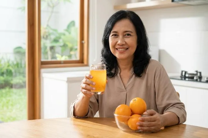 CDR Kalsium D Redoxon: Tulang Kuat dan Daya Tahan