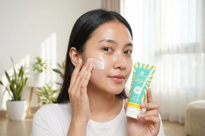 Azarine Hydrasoothe Sunscreen Gel: Matte, Ringan, No Whitecast