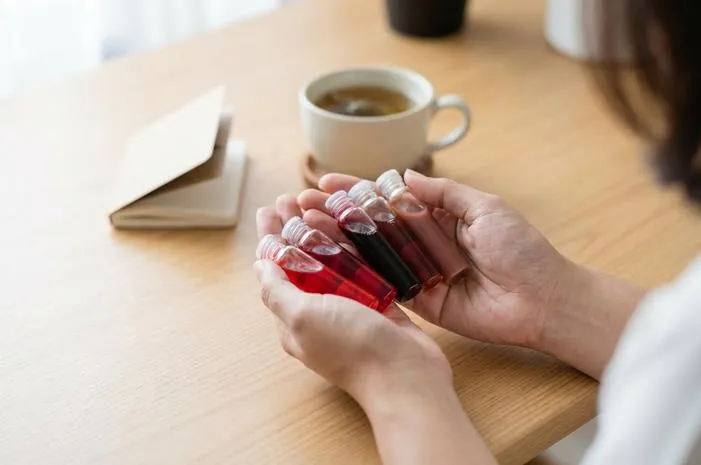 Kenali Jenis Jenis Darah Haid dari Warna dan Teksturnya