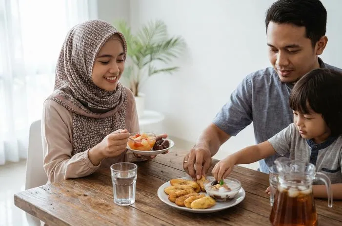 25 Pilihan Takjil Puasa Enak Sehat Mudah Dibuat